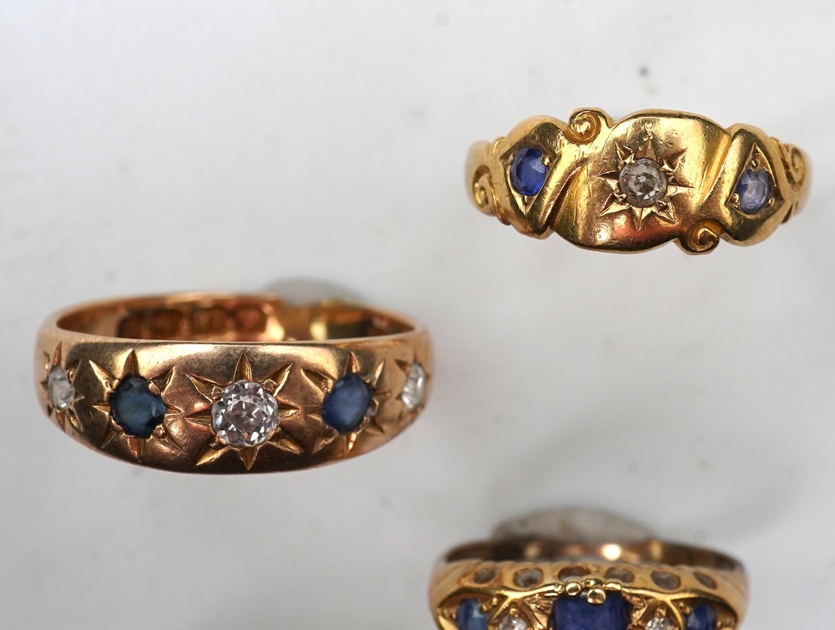 A group of four sapphire rings, late 19th/early 20th century
